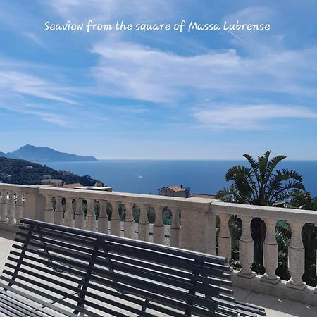 La Casa In Piazza Bed & Breakfast Massa Lubrense Exterior photo