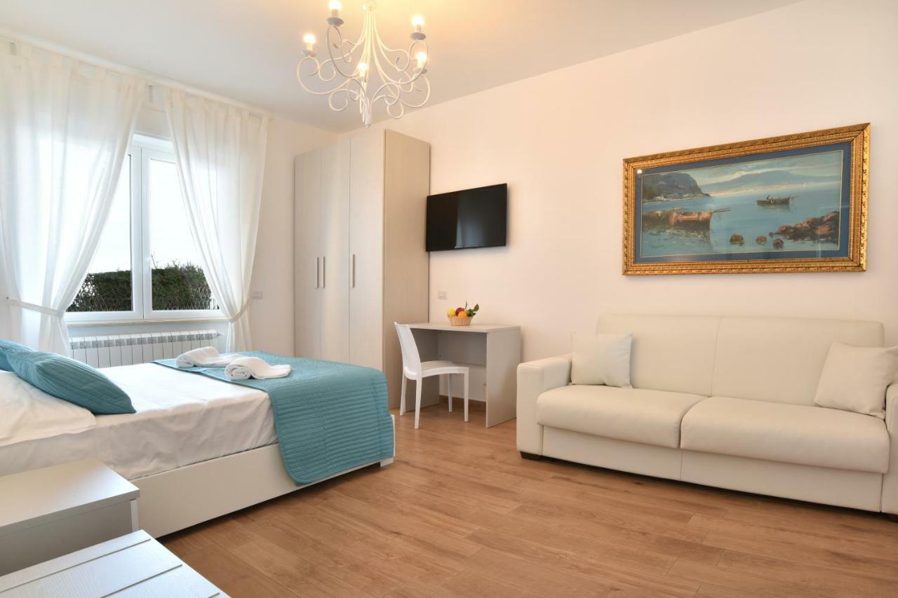 La Casa In Piazza Bed & Breakfast Massa Lubrense Exterior photo